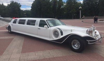 Лимузин Excalibur-Phantom